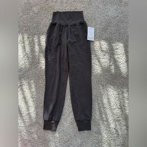 Athleta Salutation Jogger XXS Tall Petite Brown NWT High Rise Powervita